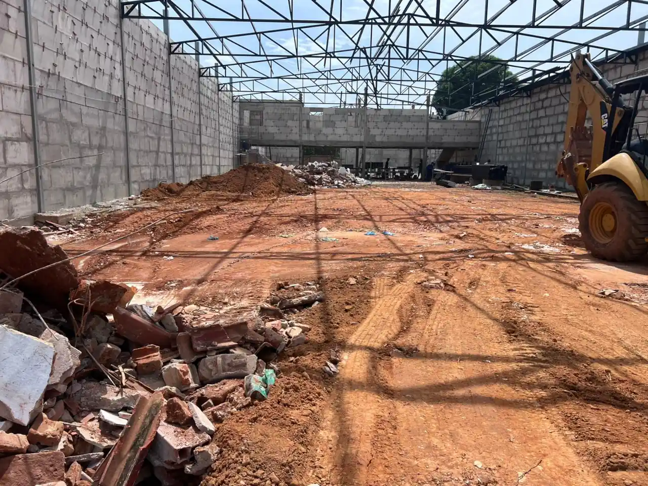 futura & ferreira galpões e estruturas metálicas em geral foto (6)