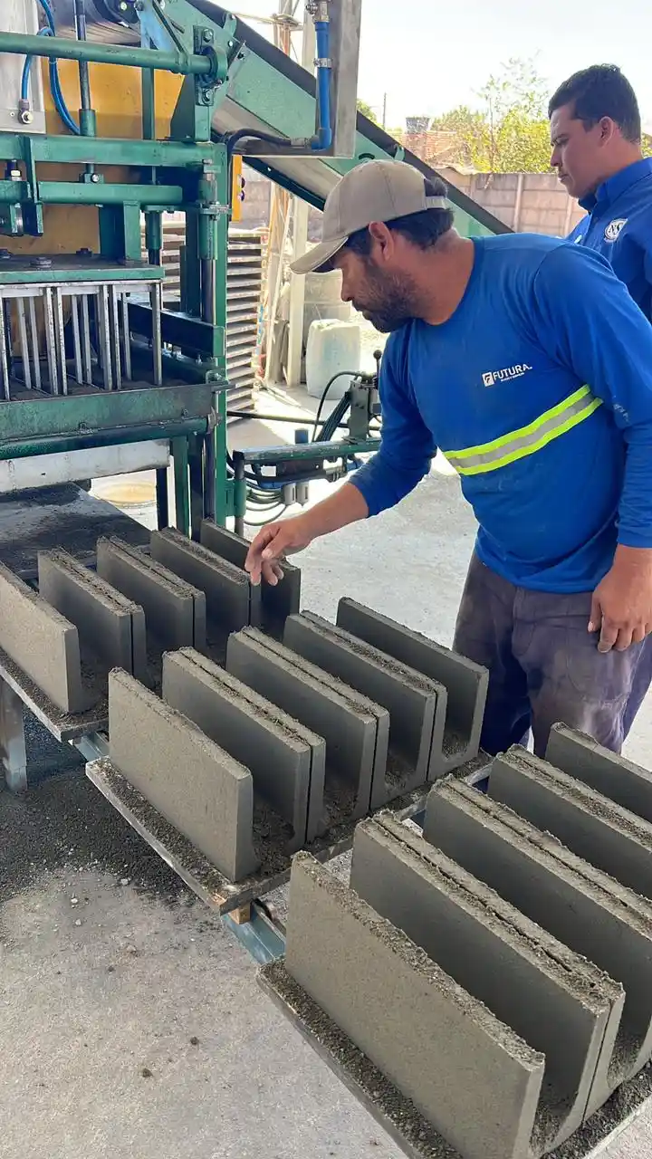 Futura e Ferreira Artefatos de Concreto e Blocos Pre Moldados 20